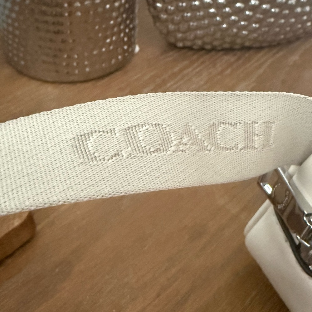 COACH PACE BELT BAG - Picture 8 of 10